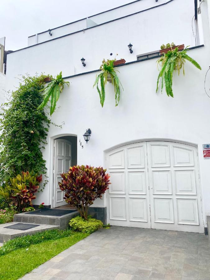 18 Boutique * Lima